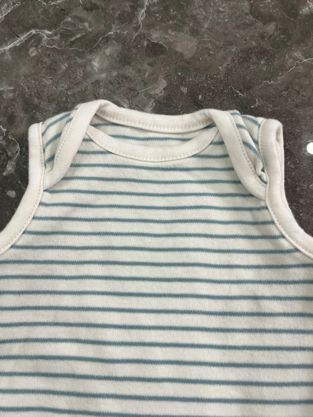 Set 5 bộ bodysuit Mothercare (size newborn) - Ảnh 4