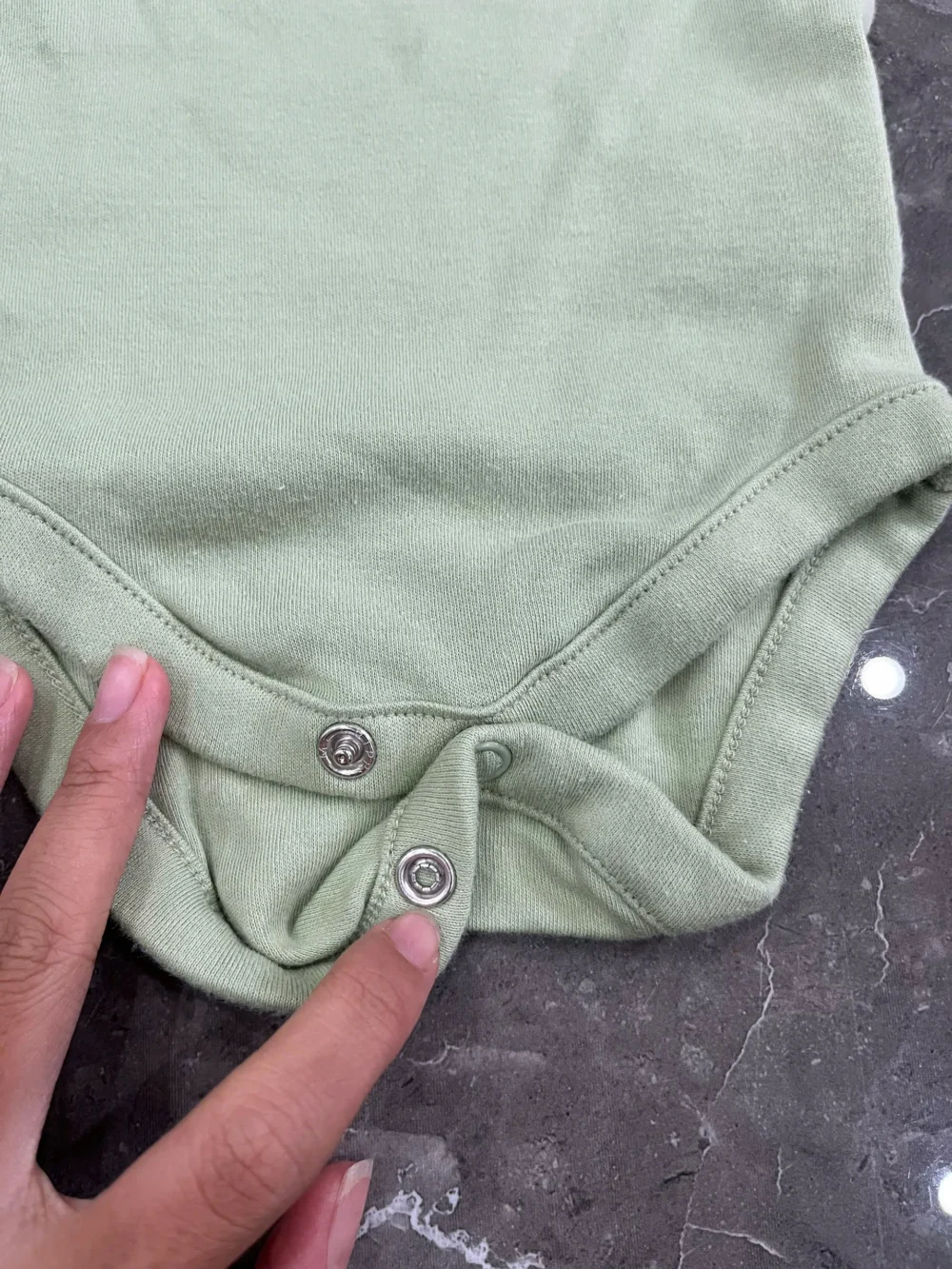 Set 4 bộ bodysuit Mothercare (size newborn) tặng kèm 1 bodysuit đã sử dụng nhẹ - Ảnh 18