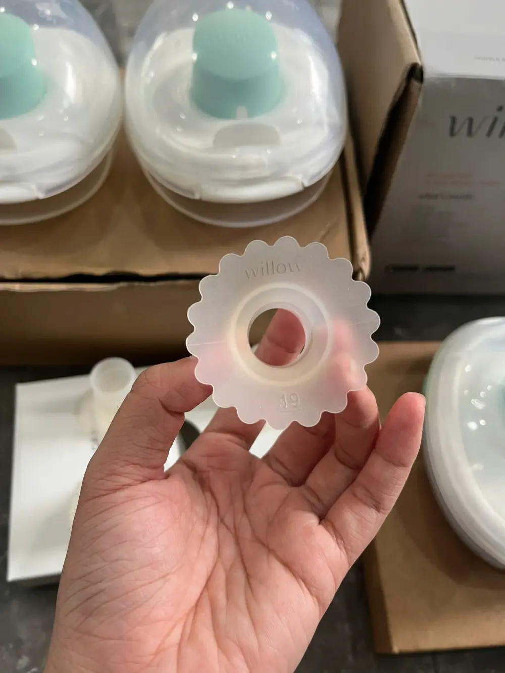 Máy hút sữa không dây Willow Go kèm phụ kiện đi kèm ( full box) - Ảnh 4