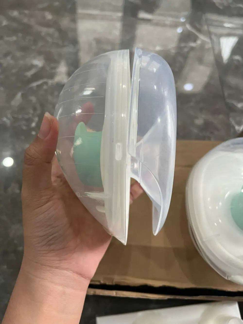 Máy hút sữa không dây Willow Go kèm phụ kiện đi kèm ( full box) - Ảnh 15