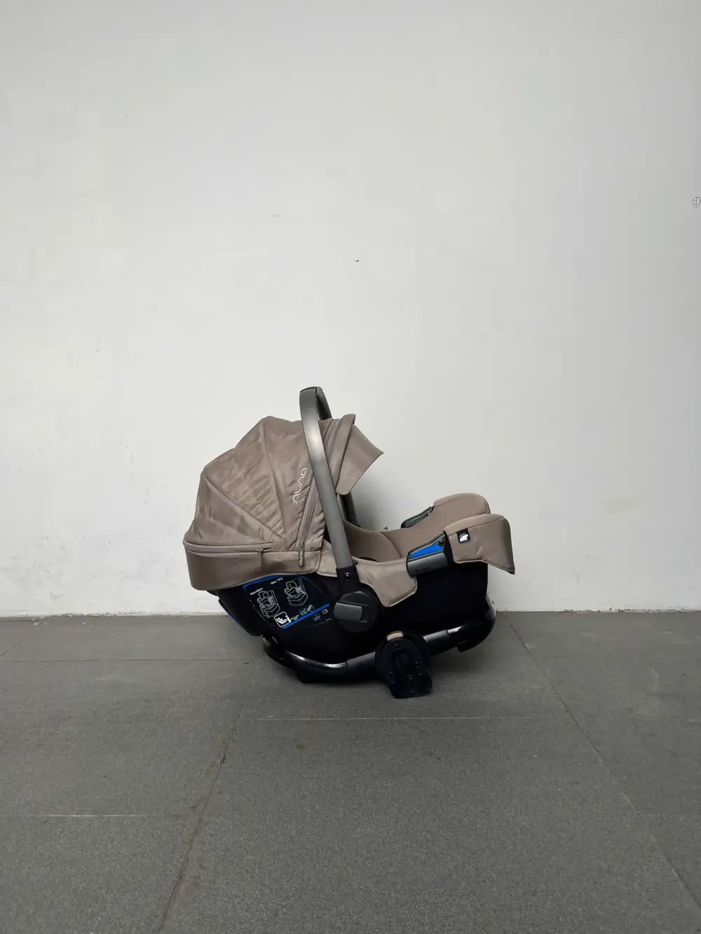 Nôi Nuna pipa icon sơ sinh (infant) kiêm ghế oto cho sinh đến tối đa 13kg (2 tuổi) sẵn kèm khung lắp xe đẩy Nuna triv - Ảnh 11