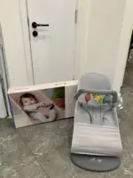 Ghế rung Baby Bjorn vải 3D màu xám nhạt kèm thanh đồ chơi (còn box) - Ảnh 6