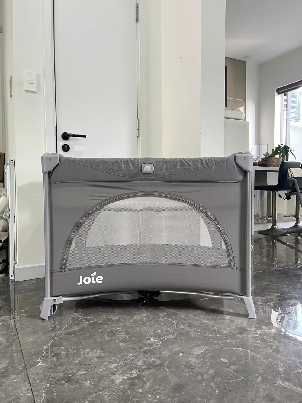 Giường cũi trẻ em Joie Kubbie Sleep Foggy Gray (tặng kèm thanh đồ chơi treo cũi) - Ảnh 12