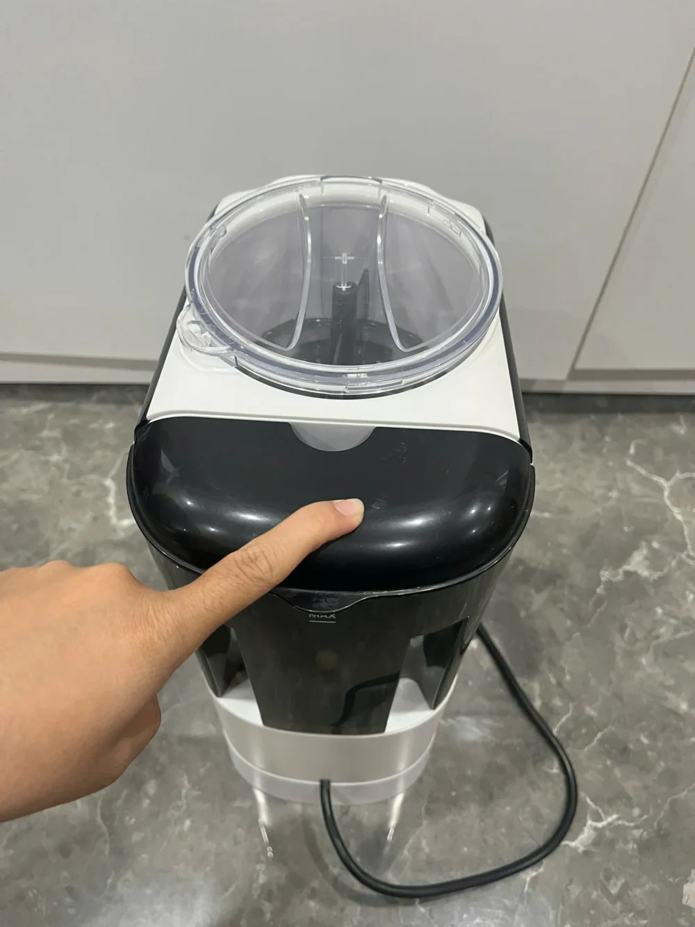 Máy pha sữa Baby Brezza Formula Pro Mini màu trắng - Ảnh 10