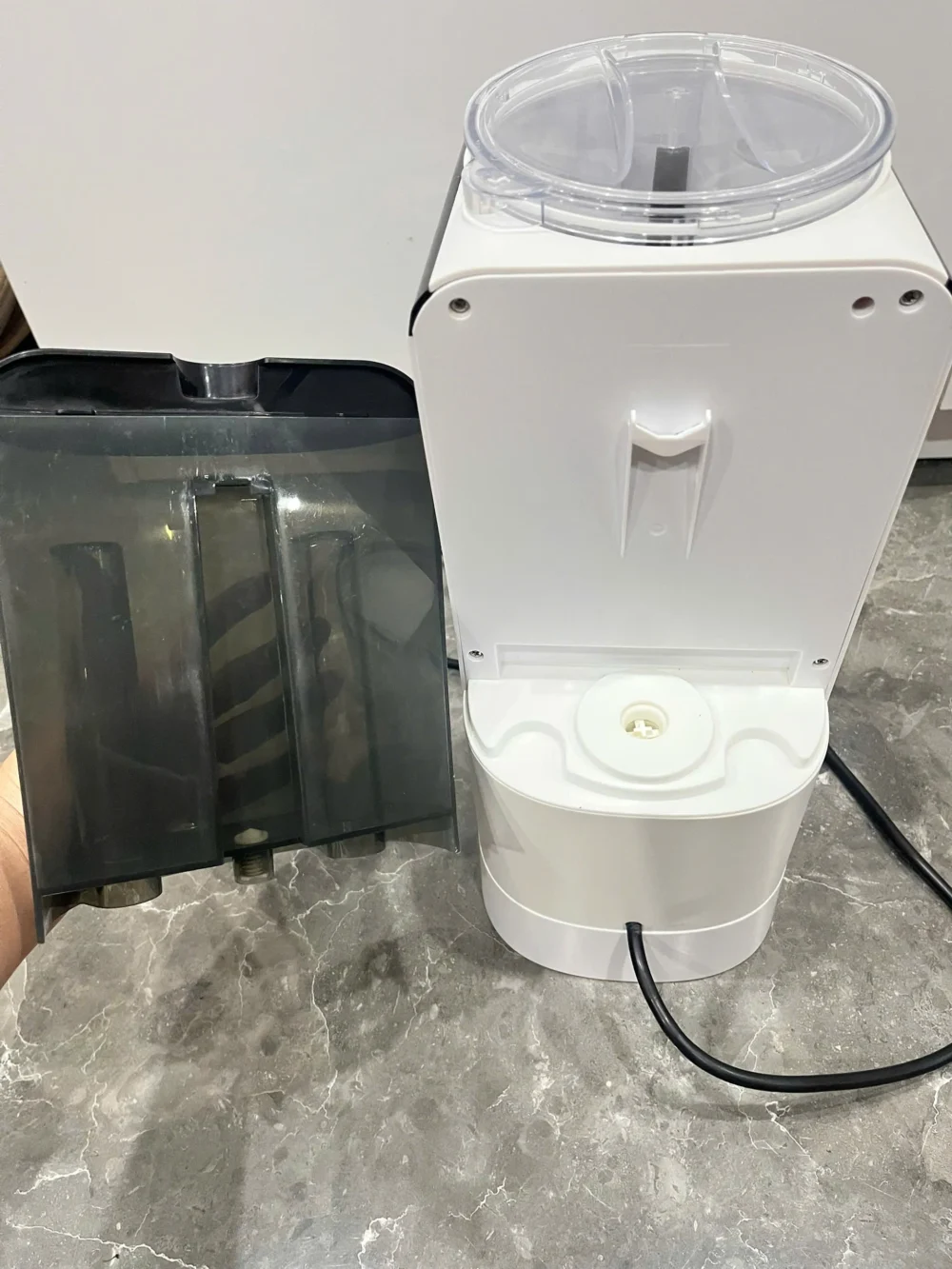 Máy pha sữa Baby Brezza Formula Pro Mini màu trắng - Ảnh 6