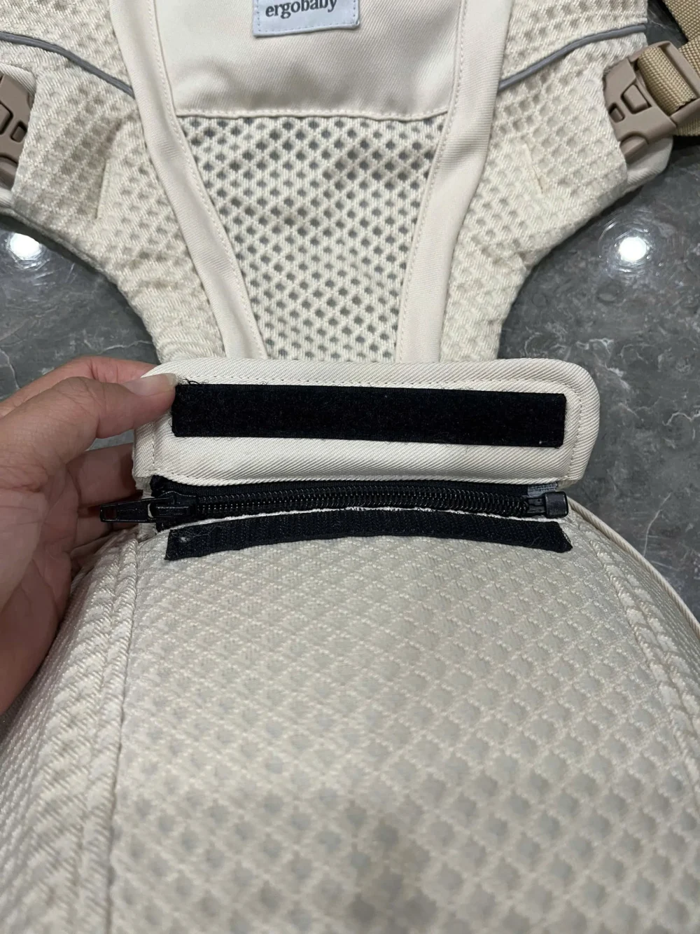 Địu Ergo baby Alta Hip Seat màu kem (kèm box) - Ảnh 17