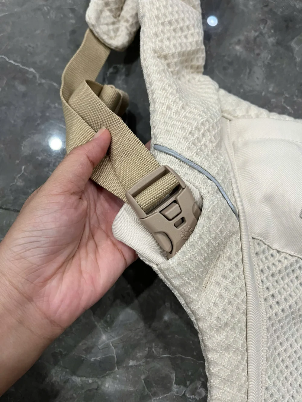 Địu Ergo baby Alta Hip Seat màu kem (kèm box) - Ảnh 13