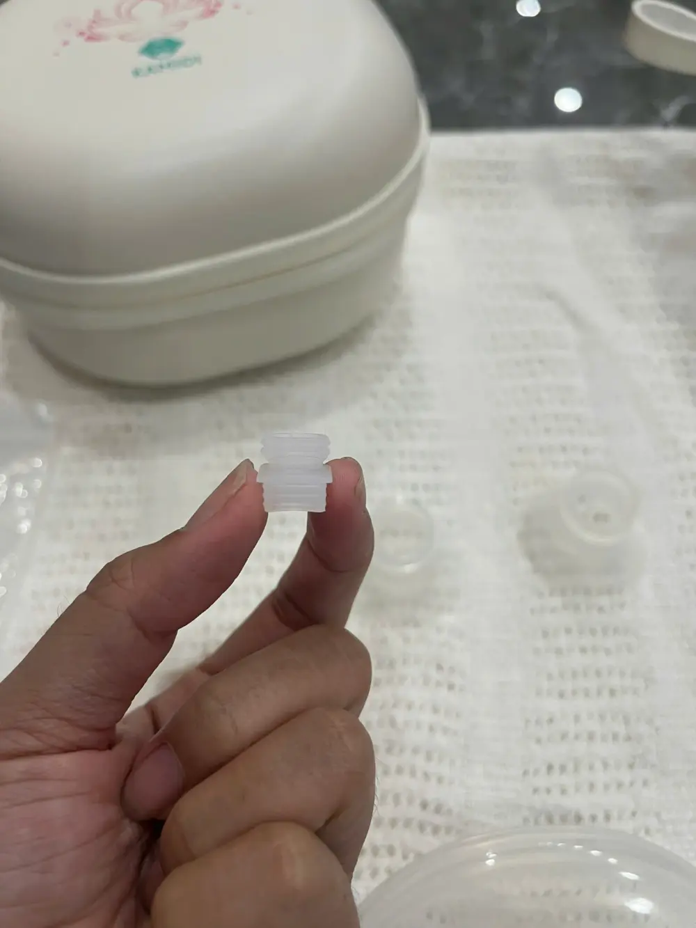 Máy hút sữa không dây Kamidi Smart hoa sen (còn cốp đựng máy) - Ảnh 5