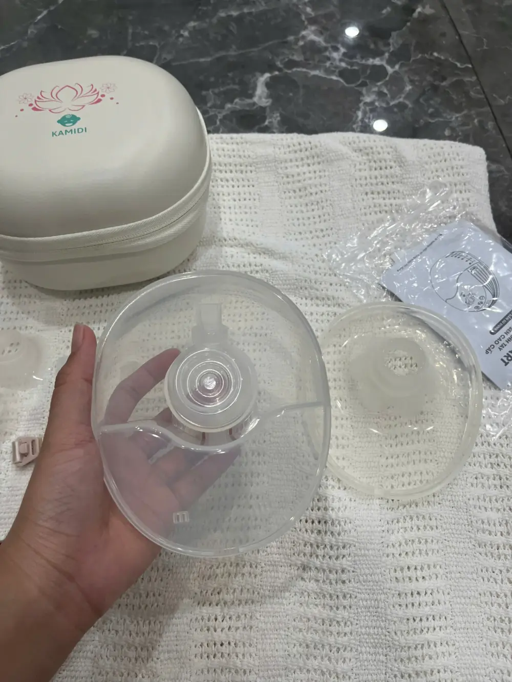 Máy hút sữa không dây Kamidi Smart hoa sen (còn cốp đựng máy) - Ảnh 6