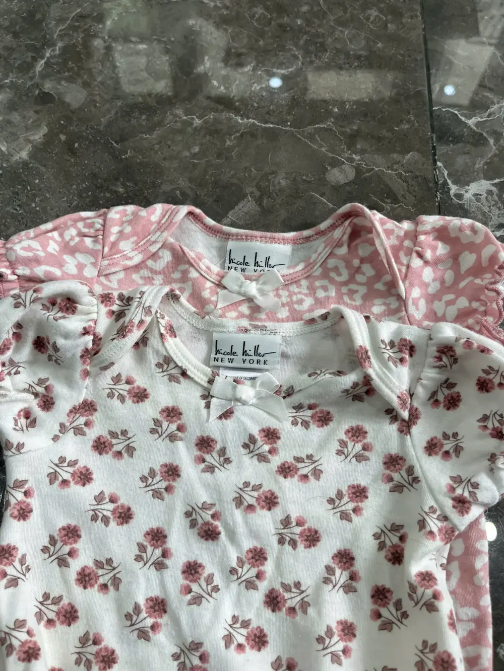 Set 2 bodyship bé gái Nicole Miller NY (size 6-9m) - Ảnh 9