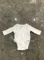 Set 3 bodysuit dài tay vạt chéo bé H&M (size newborn) - Ảnh 8