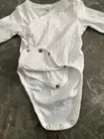 Set 3 bodysuit dài tay vạt chéo bé H&M (size newborn) - Ảnh 14