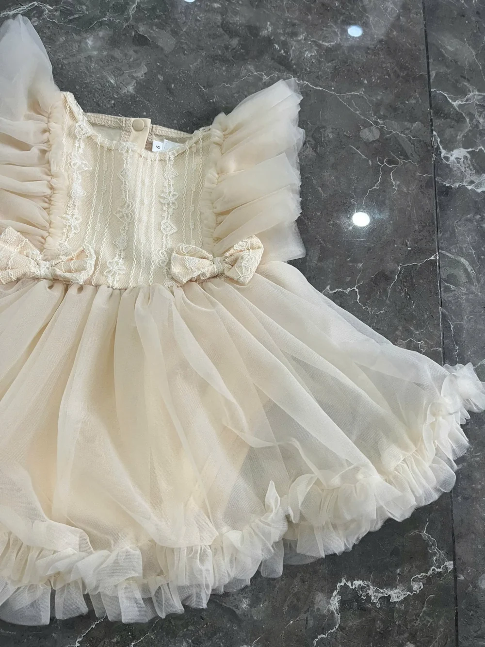Đầm body phối lưới màu kem Little bill (size 0-3m) - Ảnh 15