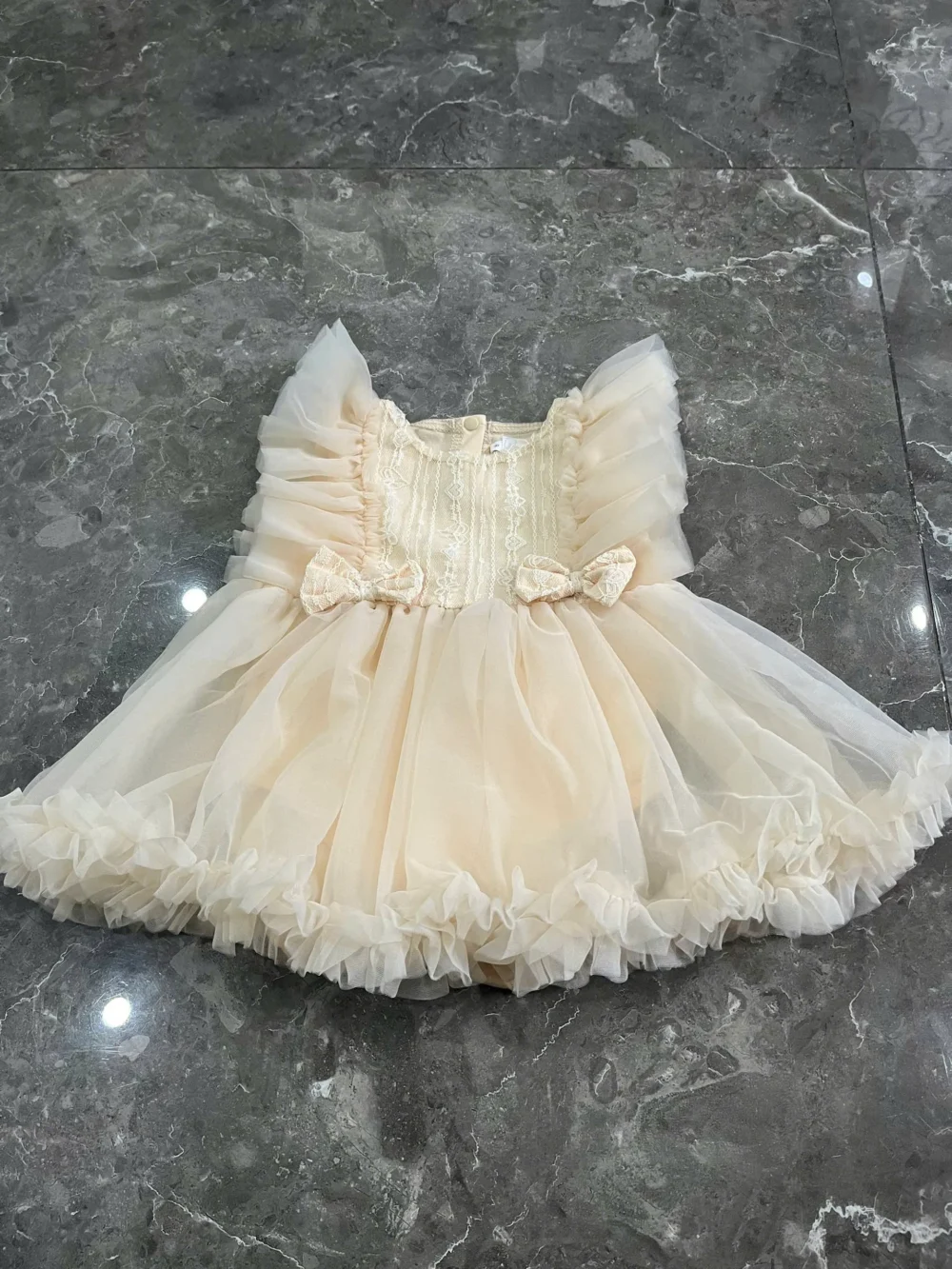 Đầm body phối lưới màu kem Little bill (size 0-3m) - Ảnh 3