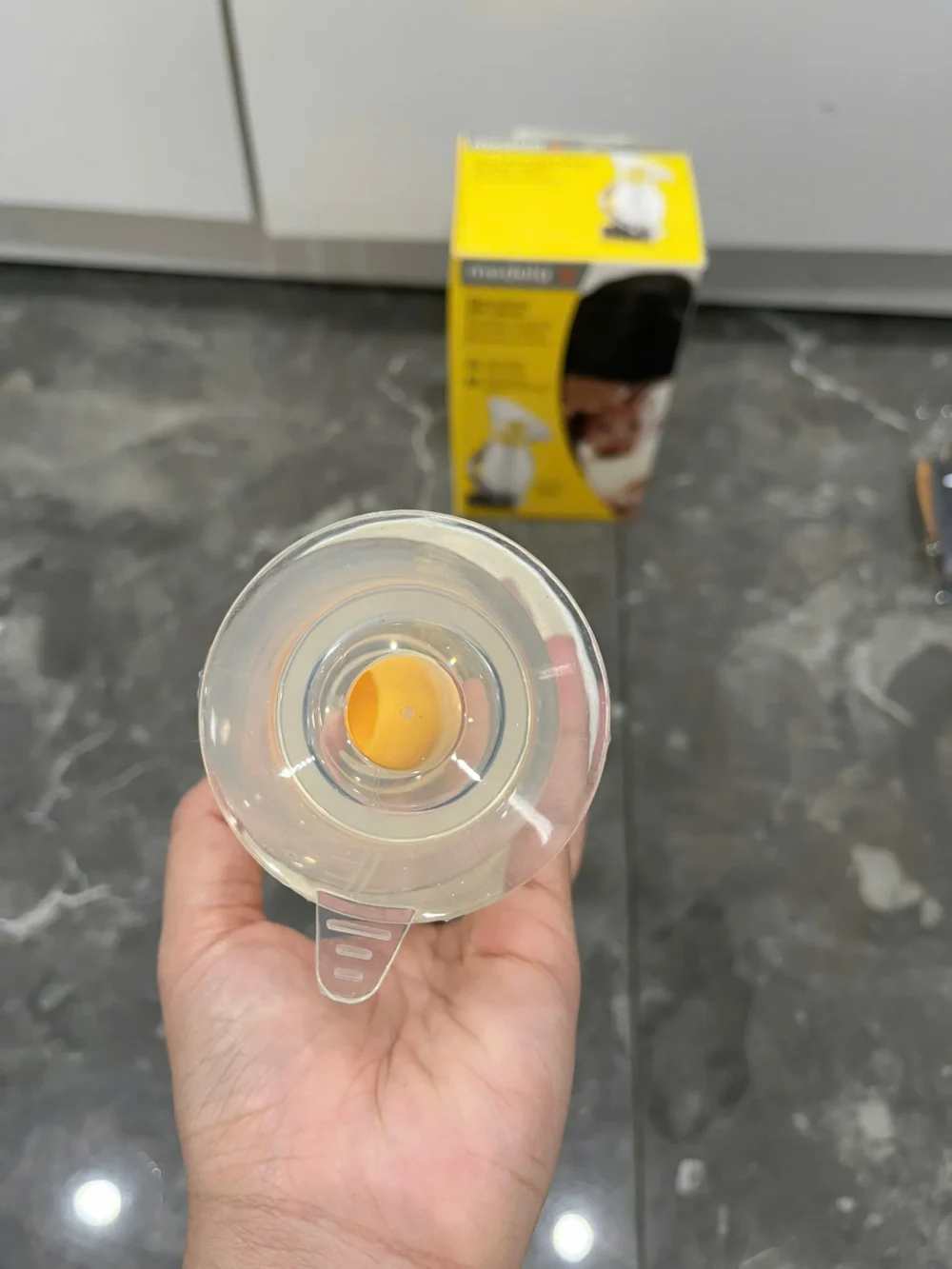 Cốc Hứng Sữa Silicon Medela ( full box) - Ảnh 6