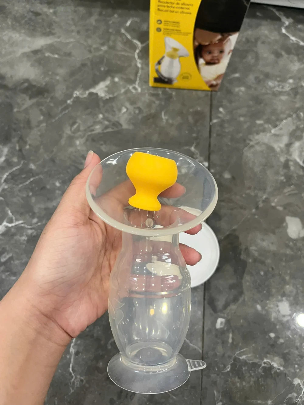 Cốc Hứng Sữa Silicon Medela ( full box) - Ảnh 7