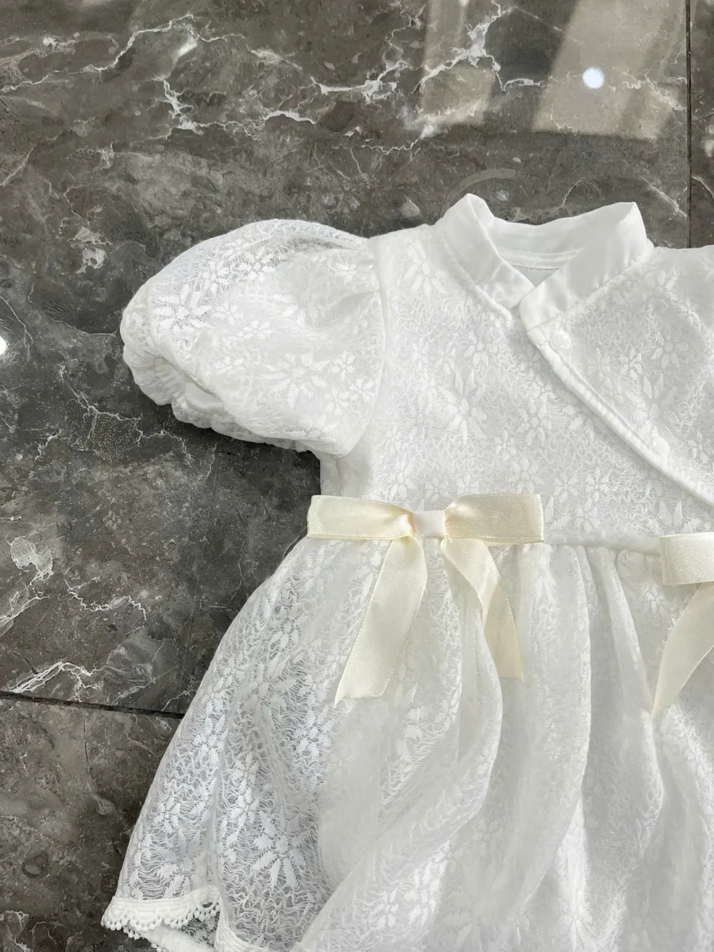 Đầm ren xoè phối lưới bodysuit đính nơ màu trắng (3 đến 6 tháng) No brand - Ảnh 10