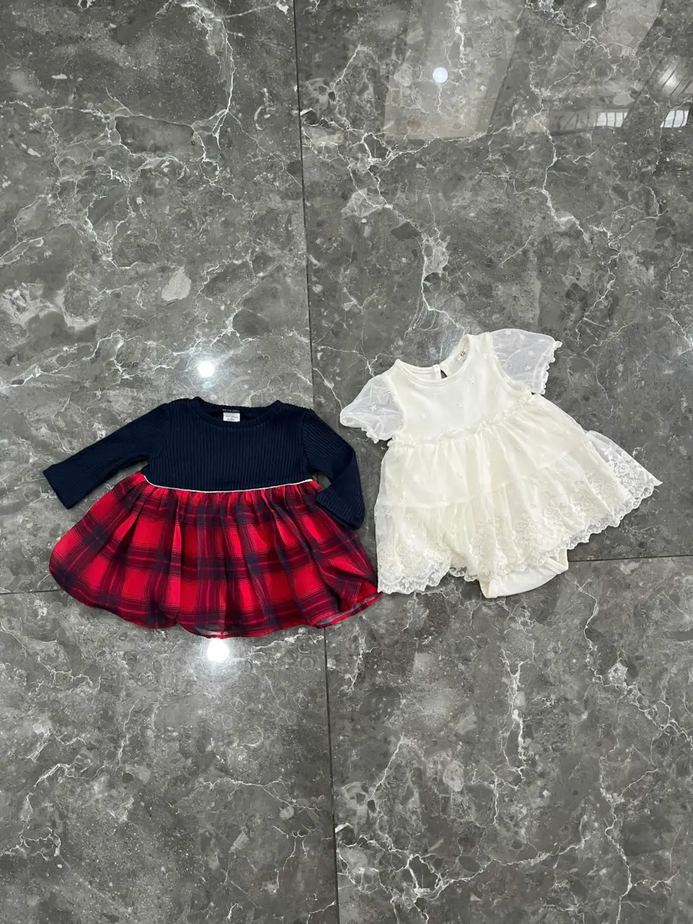 Set 2 váy đầm bé gái mixbrand H&M & Baby b’gosh (0 đến 3 tháng) H&M và Baby b’gosh - Ảnh 9