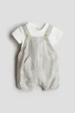 Set 2 món yếm đùi kẻ sọc trắng be H&M (6 đến 9 tháng) H&M - Ảnh 3