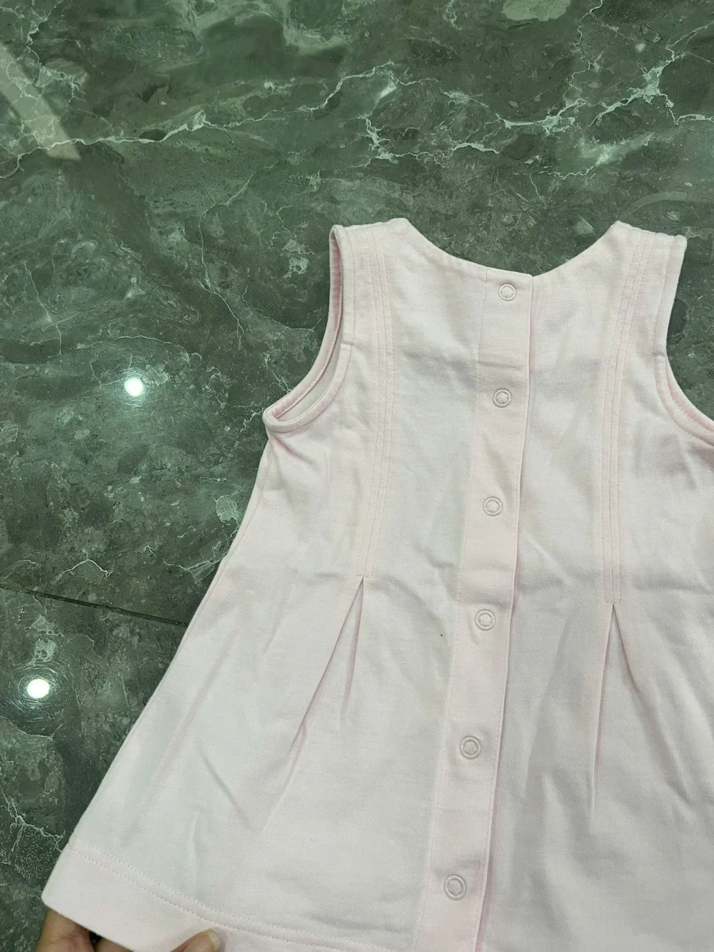 set váy sơ mi kèm áo khoác Burberry màu hồng nhạt (6 tháng) Burberry - Ảnh 23