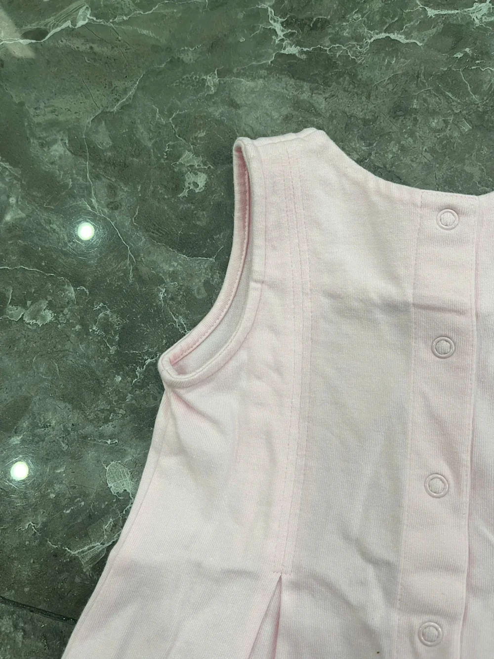 set váy sơ mi kèm áo khoác Burberry màu hồng nhạt (6 tháng) Burberry - Ảnh 5