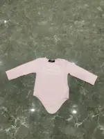 Set 3 bộ bodysuit dài tay Versace màu hồng size 9 đến 12 tháng (còn box) Versace - Ảnh 11