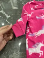 Set 2 bộ sleepsuit nỉ bông Carter’s màu hồng, xanh (size: 6m) - Ảnh 3