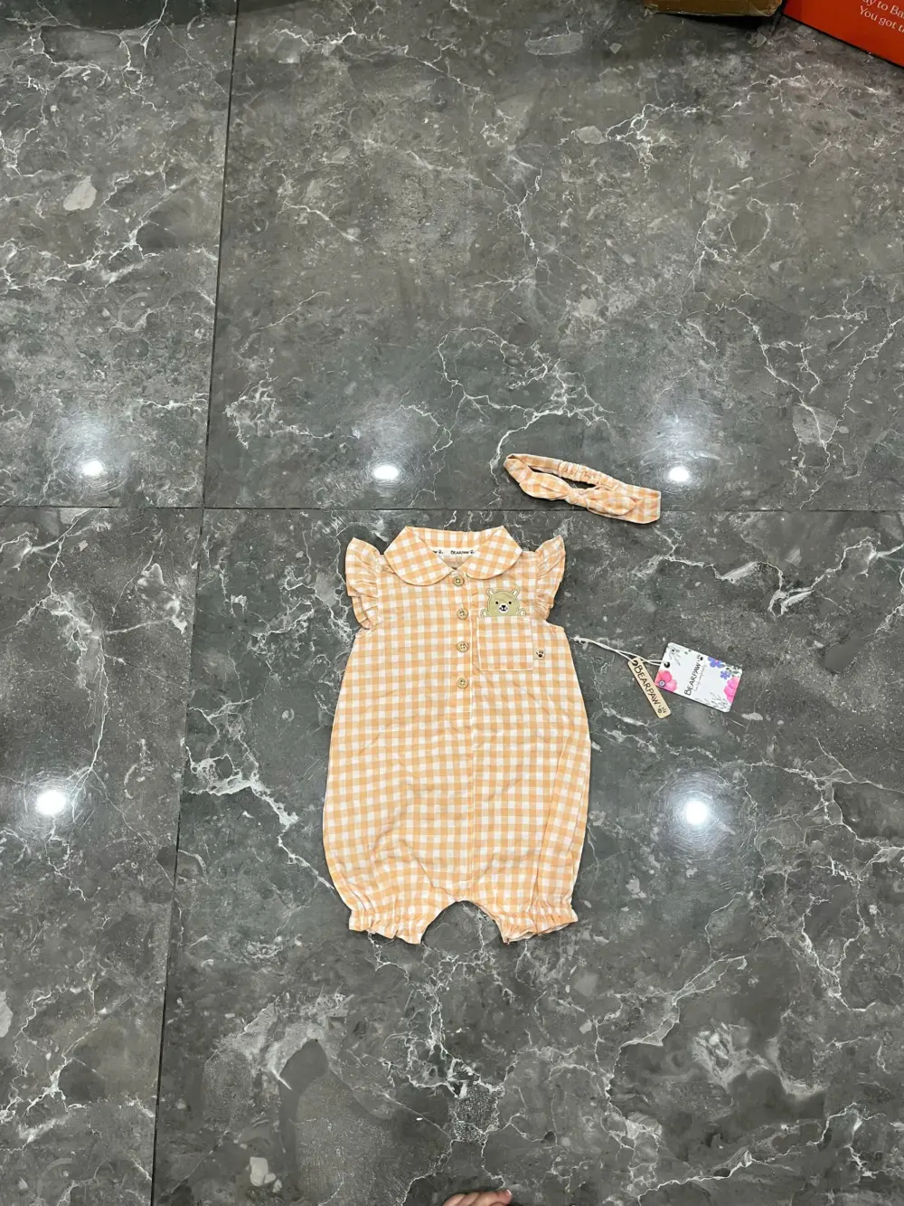 Set bộ body đùi Bearpaw họa tiết caro kèm nơ màu cam (size: 3/6m) - Ảnh 2