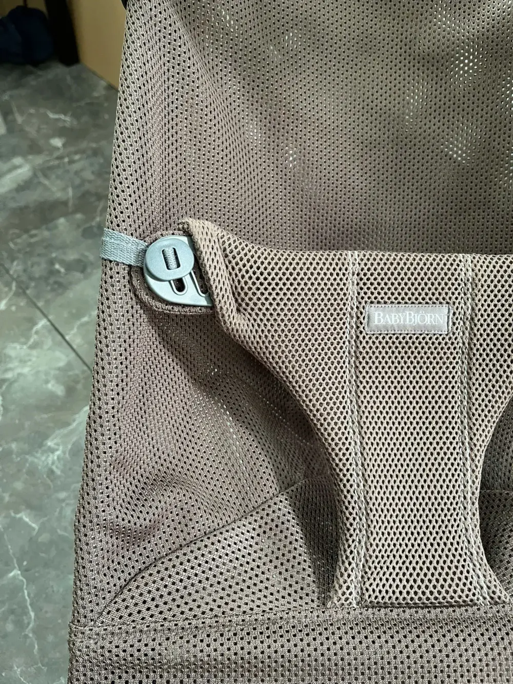 Ghế rung Baby Bjorn vải air mesh nâu choco (còn box) 3,2kg - 13kg 0-18M - Ảnh 6