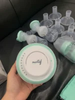 Máy hút sữa điện đôi Motif Twist màu xanh (còn box) - Ảnh 18