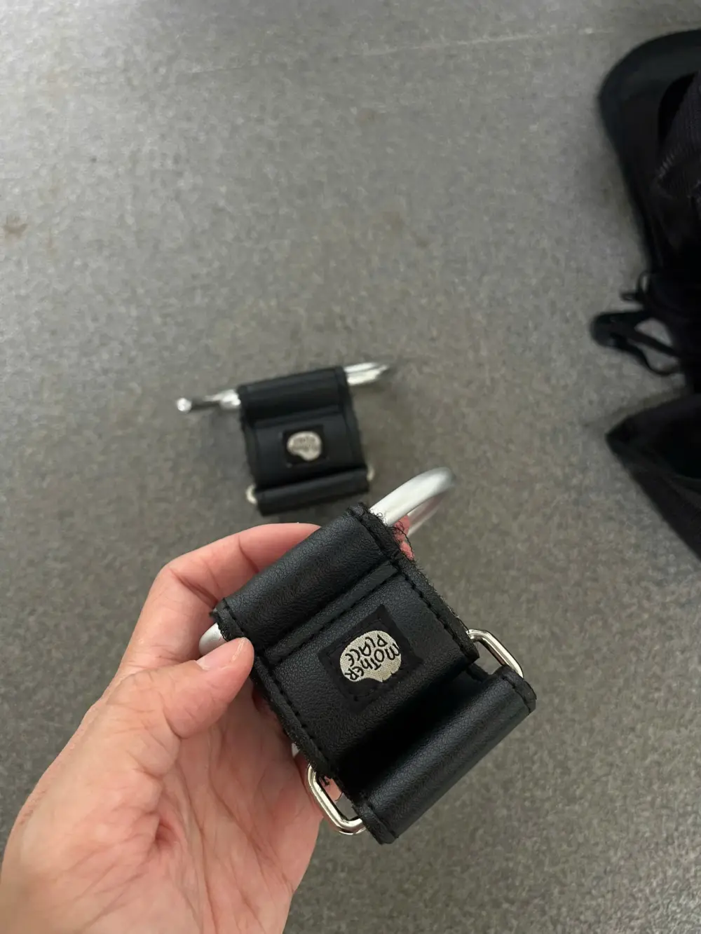 Xe đẩy Nuna triv màu xám đậm khung xám (kèm phụ kiện: màn chắn muỗi, móc treo đồ) - Ảnh 29