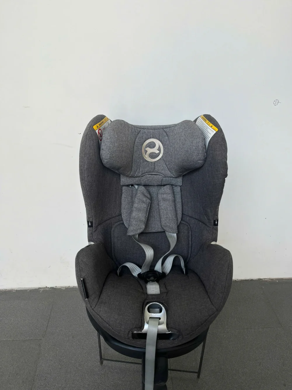 Ghế ngồi ô tô Cybex sirona plus kèm base isofix (màu xám be) - Ảnh 9