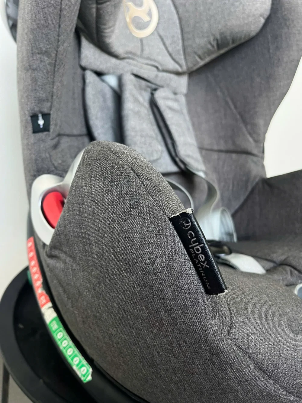 Ghế ngồi ô tô Cybex sirona plus kèm base isofix (màu xám be) - Ảnh 12