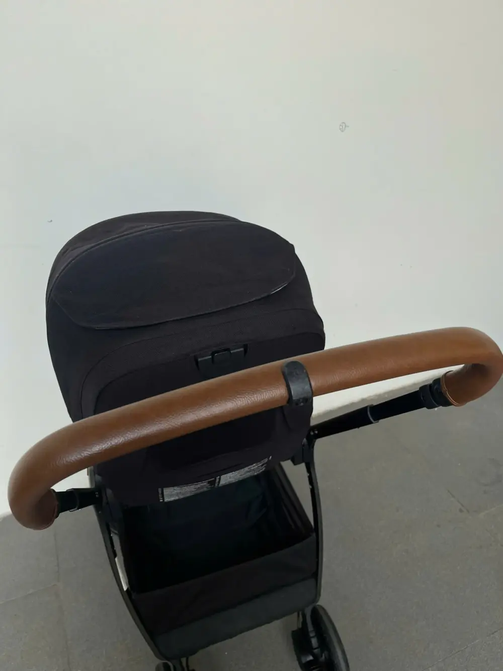 Xe đẩy Nuna triv màu đen khung đen 0-4 tuổi tối đa 22 kg - Ảnh 15