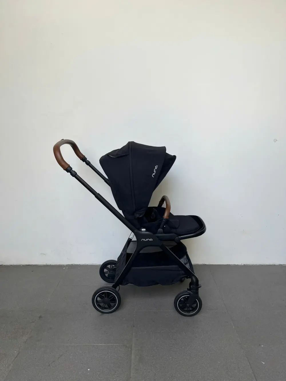 Xe đẩy Nuna triv màu đen khung đen (2) 0-4 tuổi tối đa 22kg - Ảnh 10