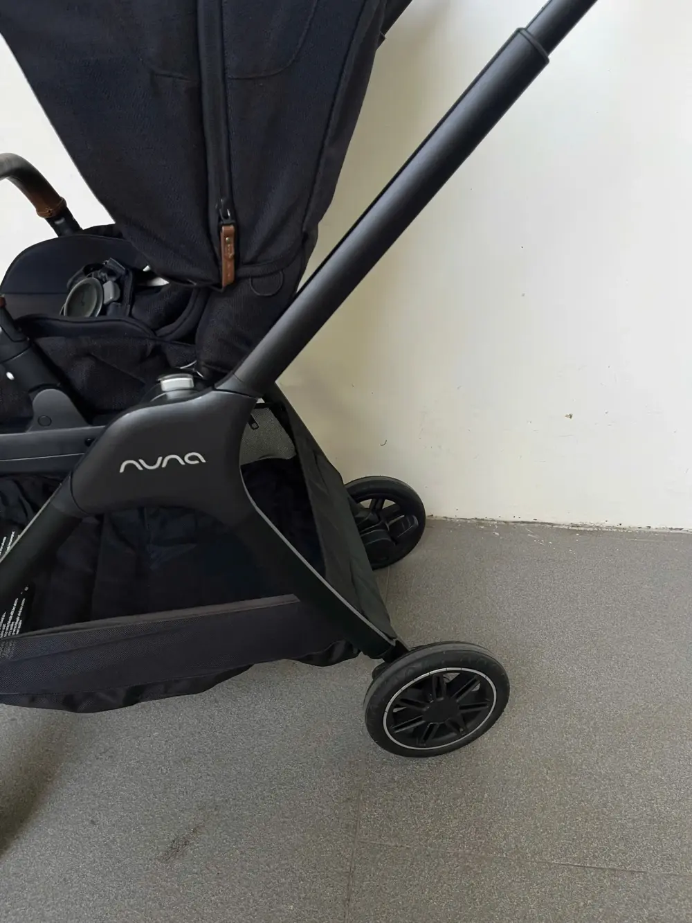 Xe đẩy Nuna triv màu đen khung đen (2) 0-4 tuổi tối đa 22kg - Ảnh 20