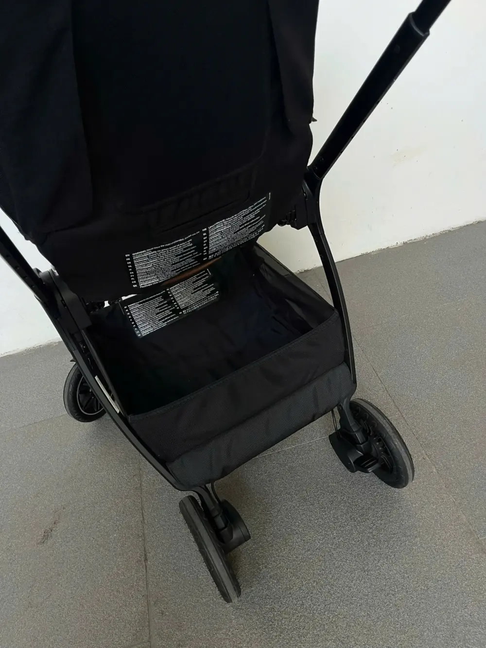 Xe đẩy Nuna triv màu đen khung đen (2) 0-4 tuổi tối đa 22kg - Ảnh 8