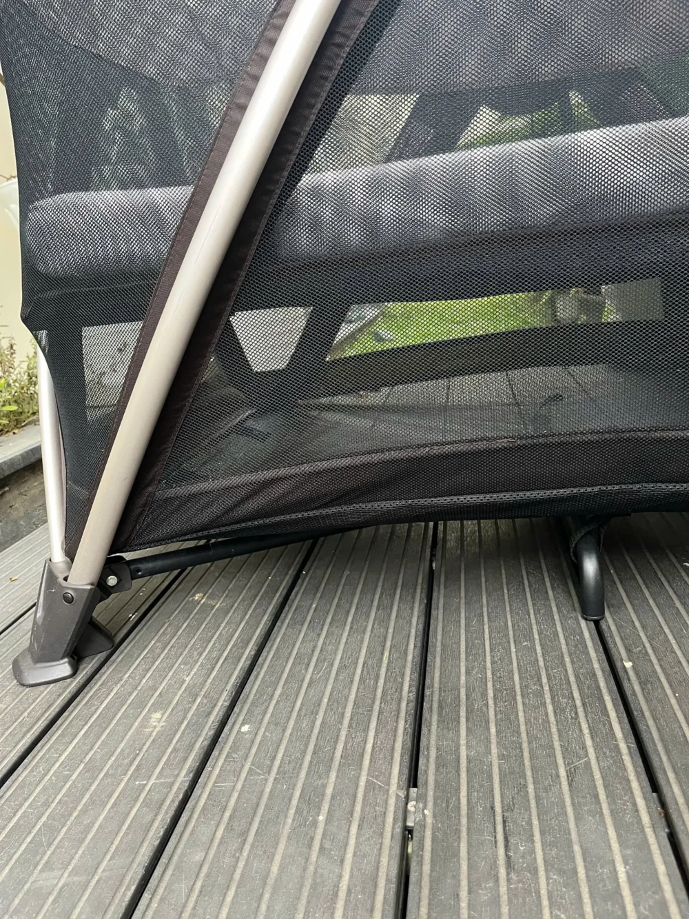 Nôi cũi lưới gấp gọn Nuna Sena Aire màu Charcoal (còn túi đựng hãng) & tặng kèm nệm cũi sơ dừa đặt làm riêng theo size nôi - Ảnh 15