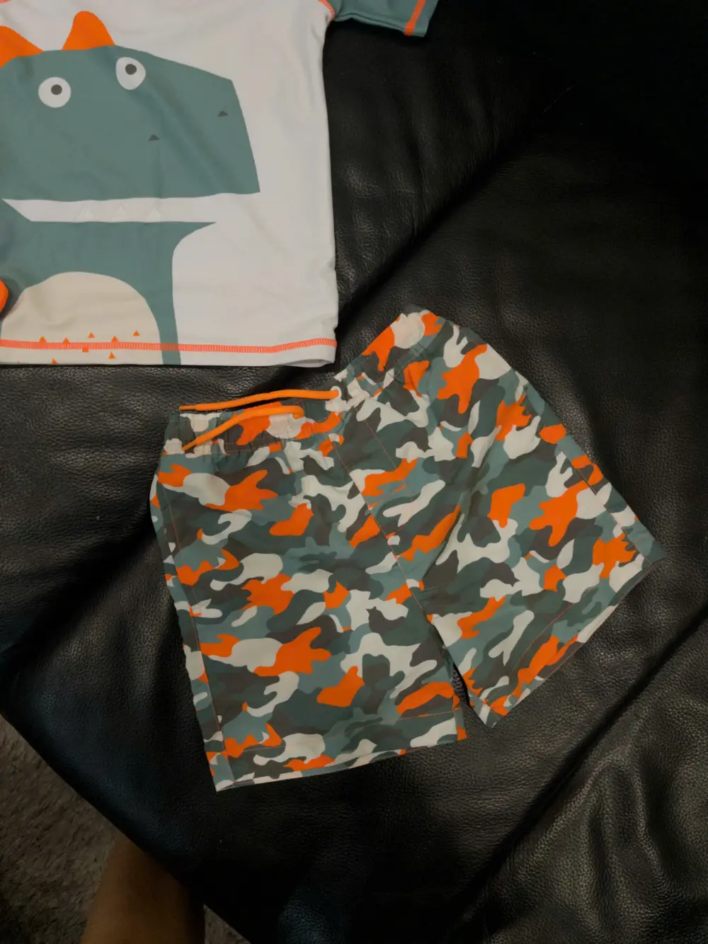 Set đồ bơi Next baby hoạ tiết khủng long (size 4/5y, 5/6y) - Ảnh 3