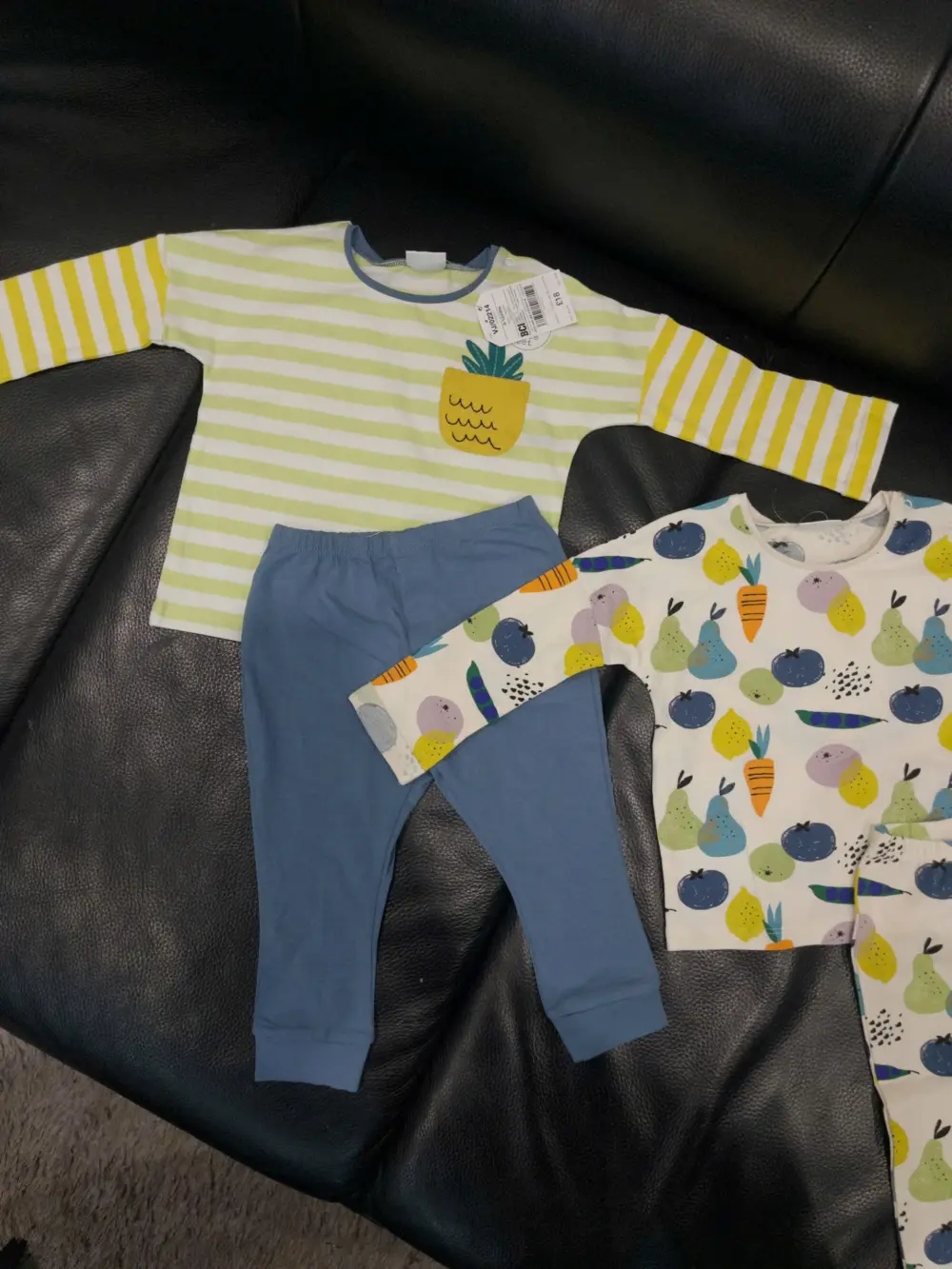 Set 2 bộ dài tay Next baby hoạ tiết tropical (size 3/6m, 6/9m, 9/12m, 12/18m) - Ảnh 3