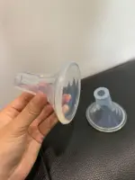 Set 2 phễu hút sữa silicone công thái học Mama's Choice màu trắng (Size:21mm) - Ảnh 4