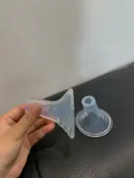 Set 2 phễu hút sữa silicone công thái học Mama's Choice màu trắng (Size:21mm) - Ảnh 5