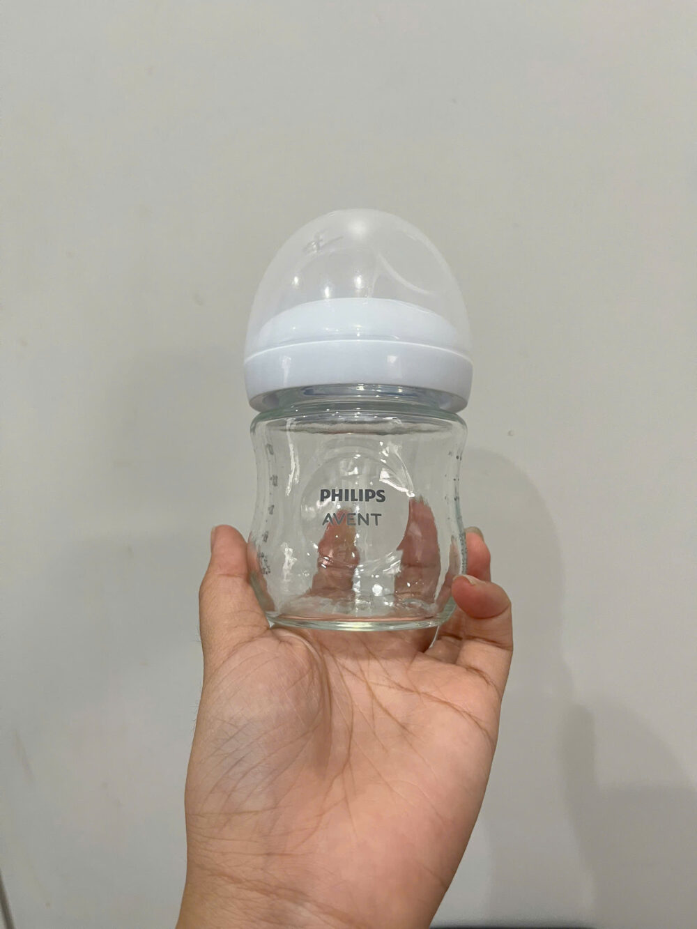 Bình sữa thuỷ tinh Philips Avent màu xanh 120ml ( không kèm núm) - Ảnh 3