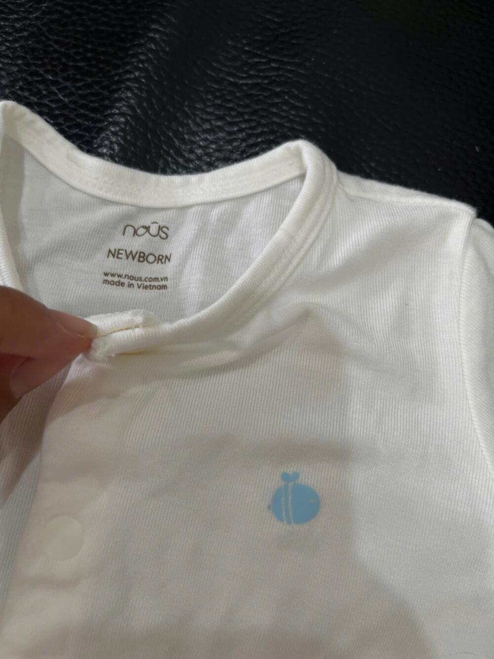 Set 2 bộ body dài Nous liên tất hồng trắng ( size: Newborn) - Ảnh 2