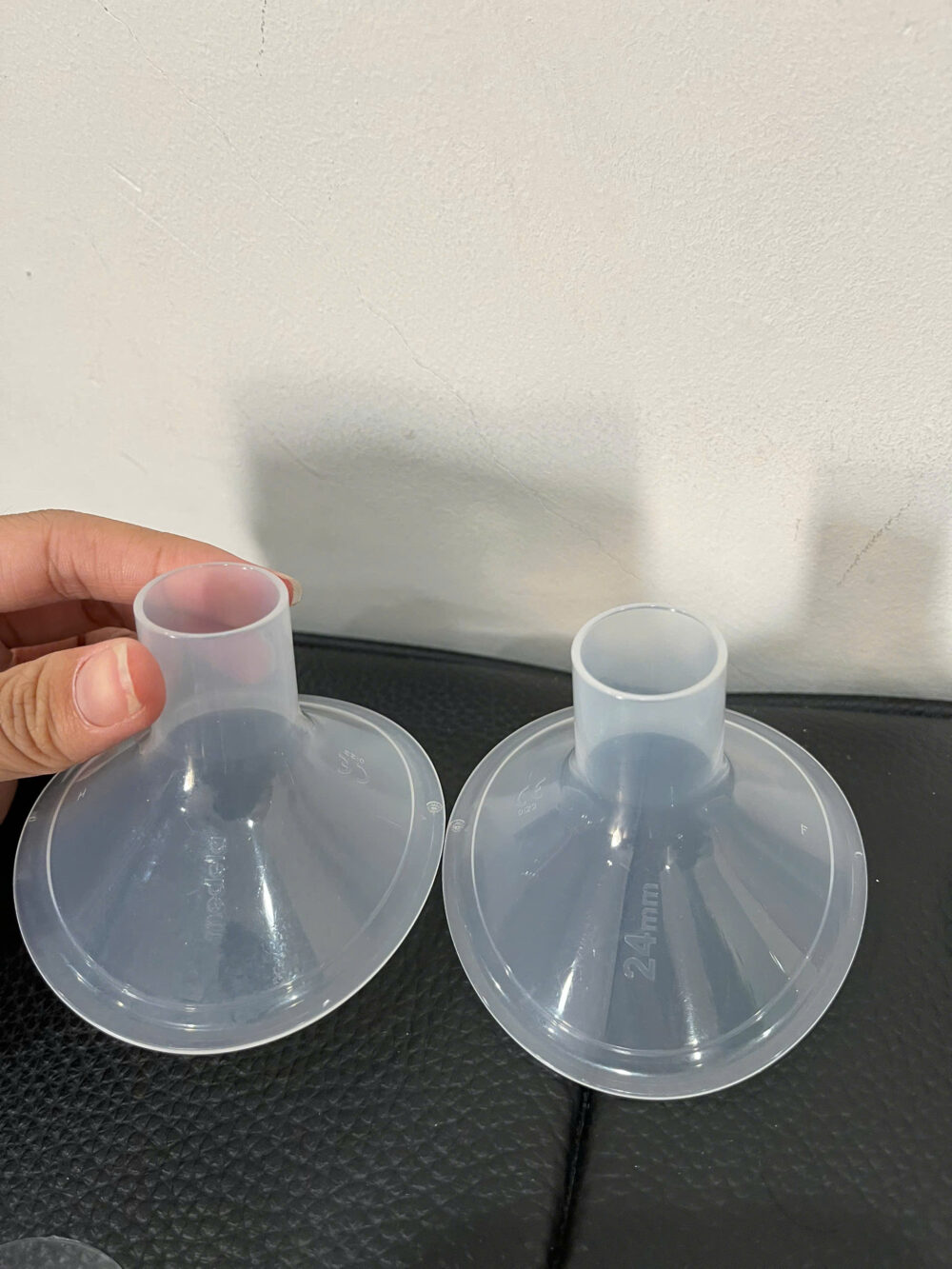 Set 4 bộ phễu hút sữa và phễu hạ size mix brand Medela, Mama’s Choice, imani ( no box) - Ảnh 4