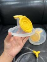 Bộ cup hút sữa rảnh tay MEDELA HANDS FREE ( size: 21mm) - Ảnh 2