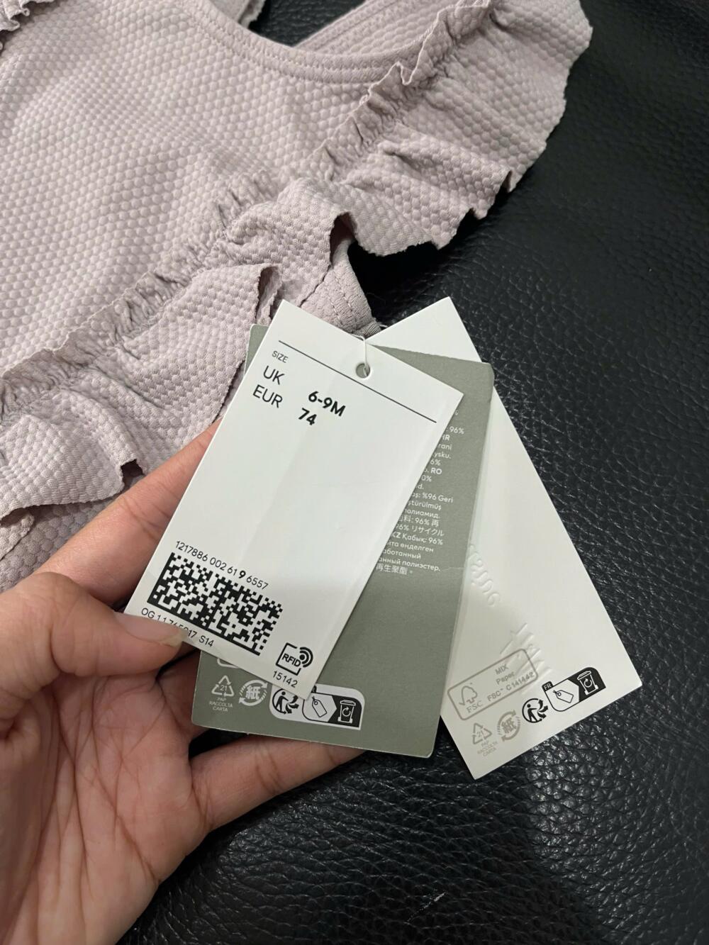 Đồ bơi H&M viền bèo nhún màu tím nhạt( size: 6/9m) tặng kèm váy hoa (size 0/3m) - Ảnh 6