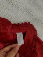 Váy cổ bèo H&M vải muslin màu đỏ đô (size: 4/6m) - Ảnh 4