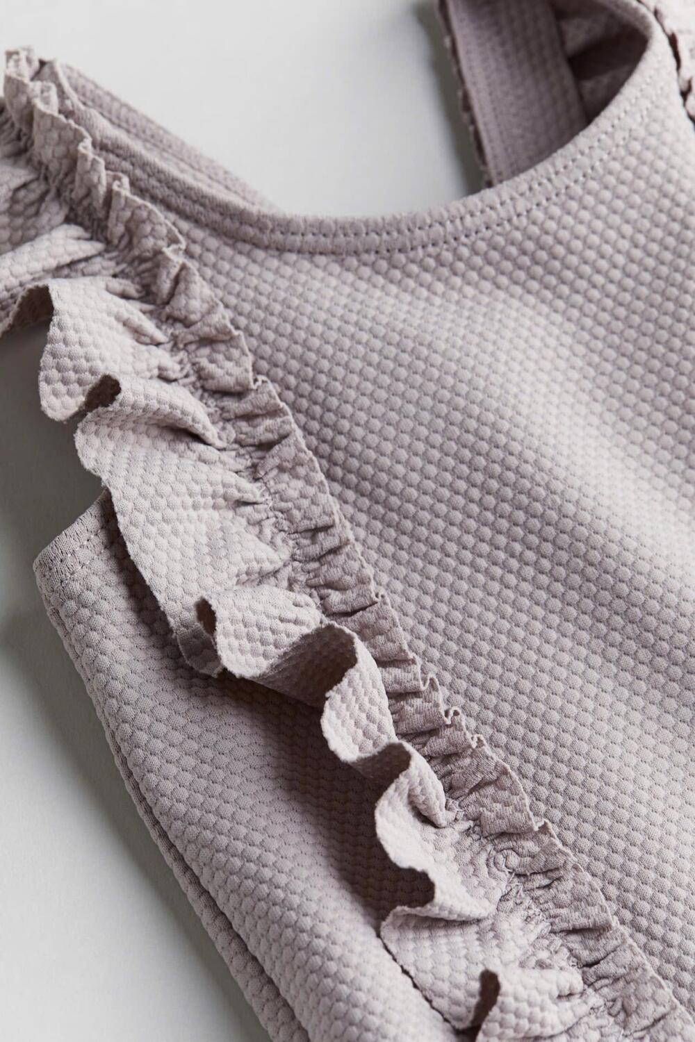 Đồ bơi H&M viền bèo nhún màu tím nhạt( size: 6/9m) tặng kèm váy hoa (size 0/3m) - Ảnh 8