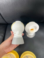 Máy hút sữa điện đôi Swing Maxi Medela kèm cup Momcozy ( no box) - Ảnh 15